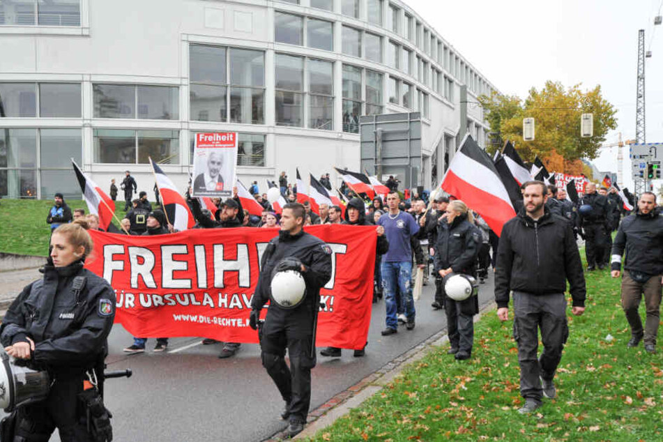 Die Rechten demonstrierten für die Freilassung von Ursula Haverbeck.