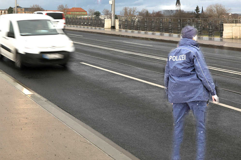 Auf der Albertbrücke wurde eine 34-Jährige angegangen.