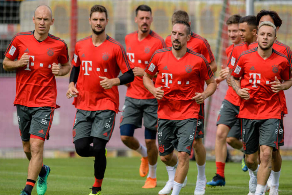 Der FC Bayern München bereitet sich in Katar auf die Rückrunde vor. (Archivbild)