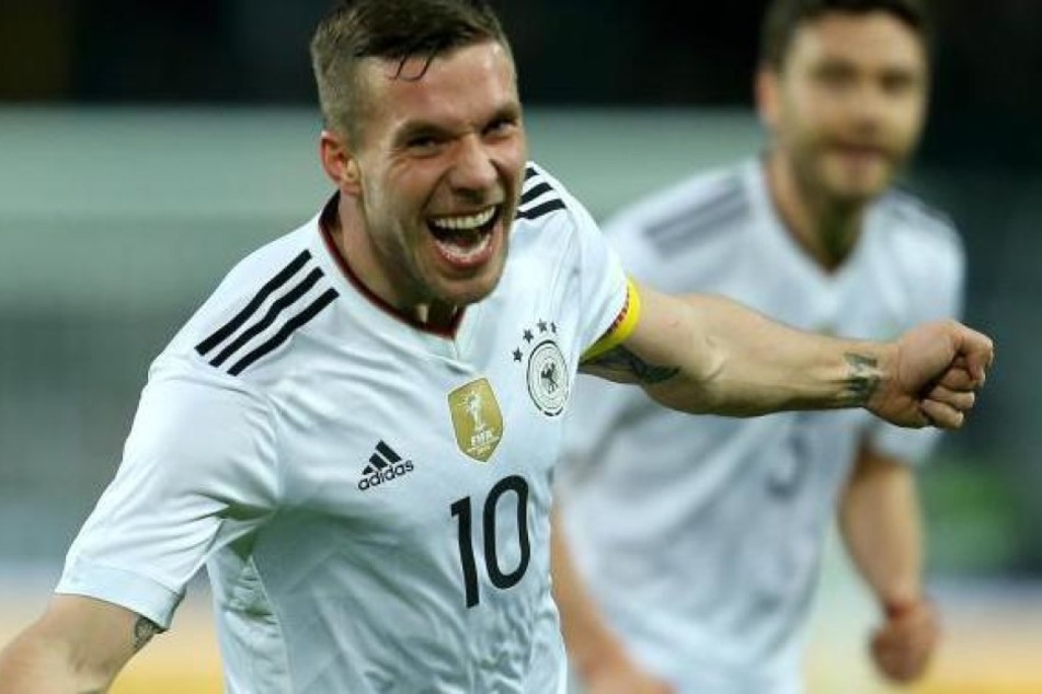 "Ich wollte etwas cooles machen!" Mit diesem Satz begründet Poldi seine Entscheidung, eine Eisdiele zu eröffnen.