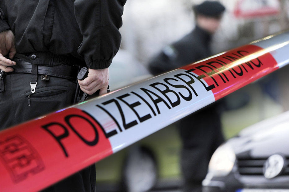 Weitere Ermittlungen sollen auch zu den anderen drei Tätern führen. (Symbolbild)