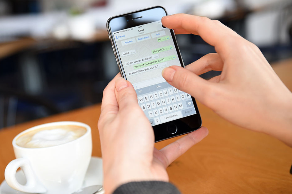 Das Senden von Privatnachrichten soll künftig direkt aus Gruppenchats möglich sein.
