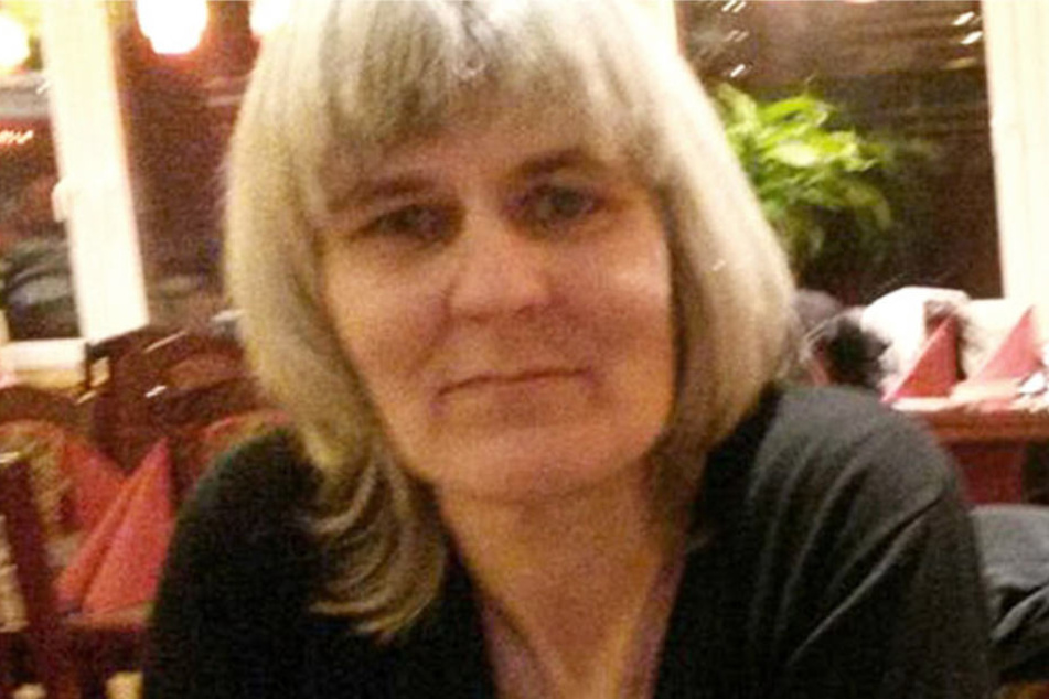Das Foto zeigt die vermisste Frau. Die Polizei bittet die Bevölkerung um Mithilfe.