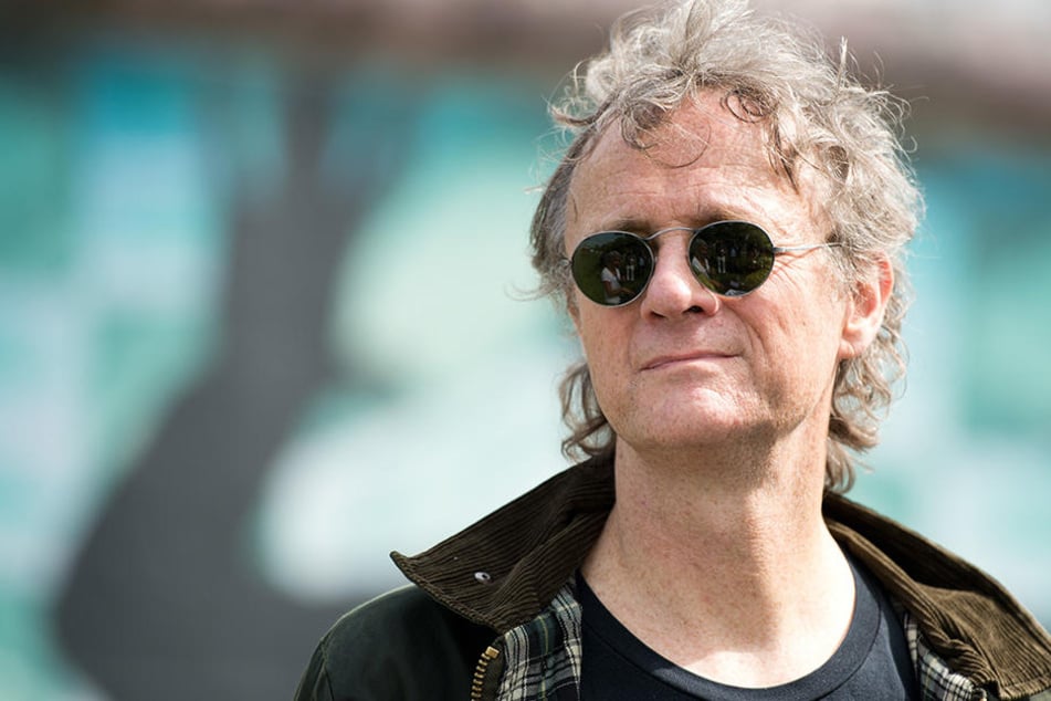 Stefan Roloff hat seine eigenen Beobachtungen in einigen Kunstwerken festgehalten.