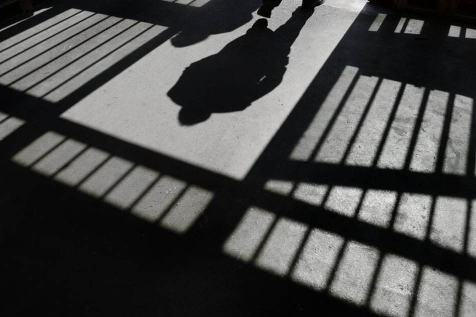 Endstation Gefängniszelle für den Ex-Freund einer Frau aus Buchholz (Symbolbild).