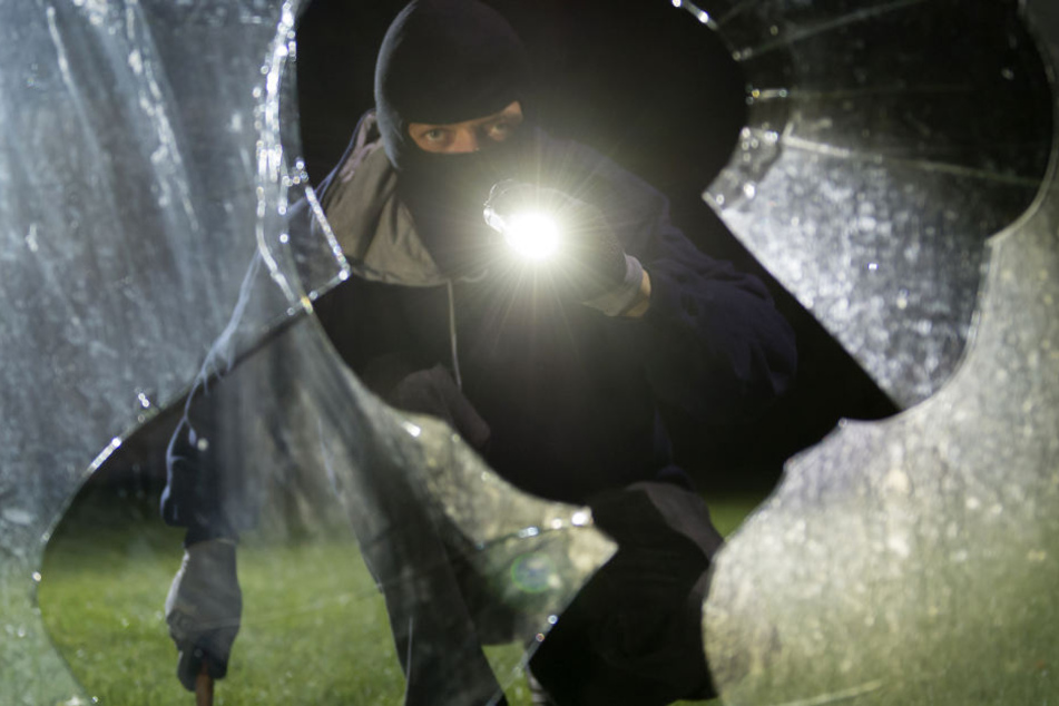 Einbrecher sollen es in Zukunft schwer haben in Hessen unentdeckt zu bleiben. (Symbolbild)