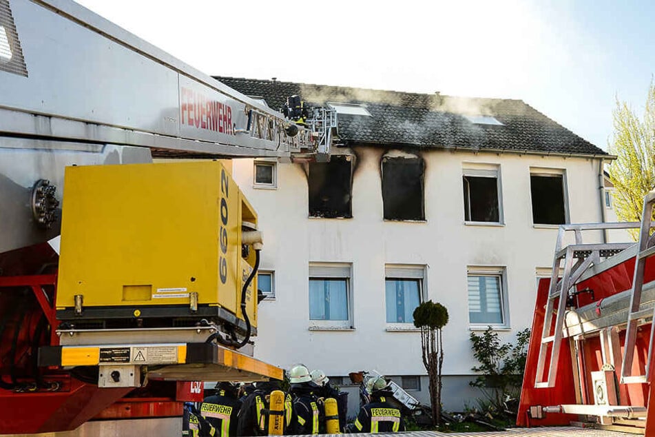 Die Feuerwehr war mit 30 Einsatzkräften vor Ort.