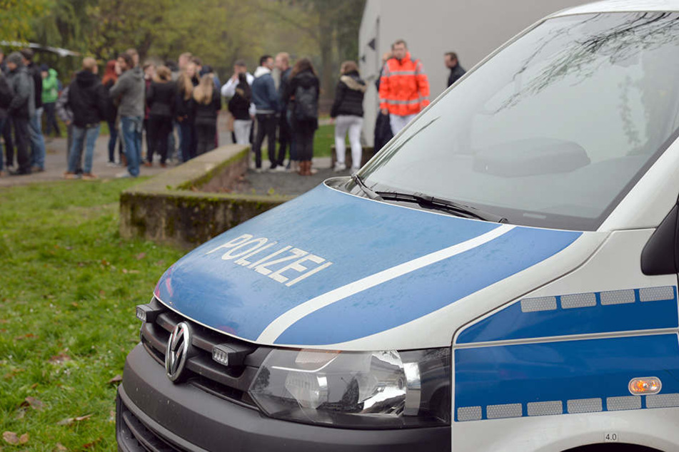 Er wollte sich und seinen Klassenkameraden einen freien Tag bescheren - doch der Scherz ging nach hinten los. (Symbolbild)
