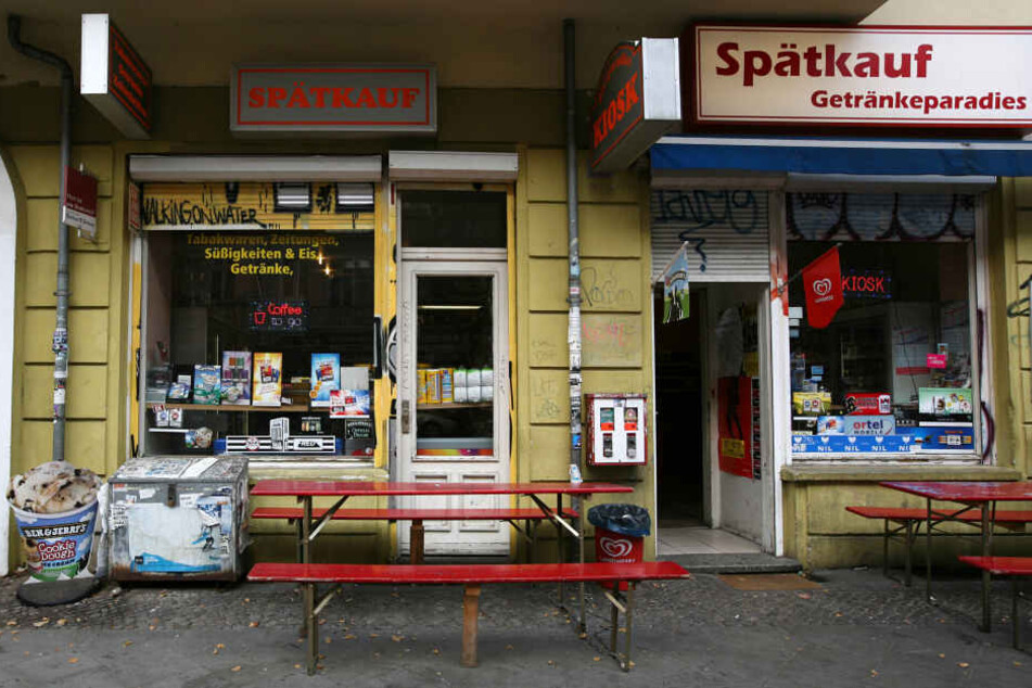 Für viele Berliner häufig die letzte Rettung: Der Späti. Doch wie lange bleibt die Berliner Tradition noch aufrecht erhalten? (Symbolbild)