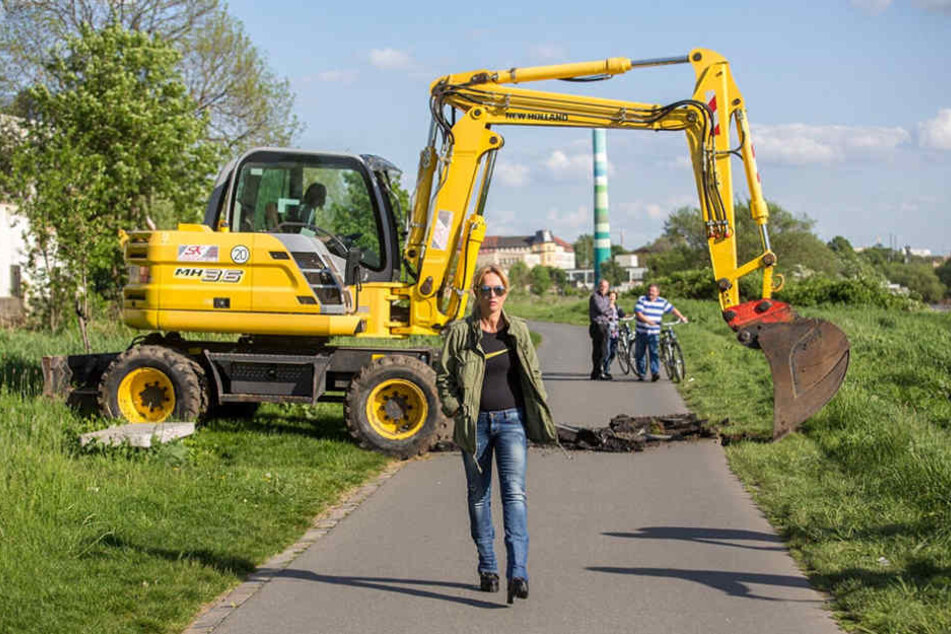 So wurde sie berühmt: Regine Töberich ließ den Elberadweg aufbaggern.