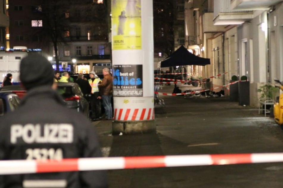 Die Polizei sperrte den Tatort weiträumig ab.