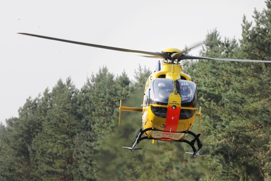 Zwei Rettungshubschrauber mussten angefordert werden, um die Verletzten ins Krankenhaus zu bringen. (Symbolbild)