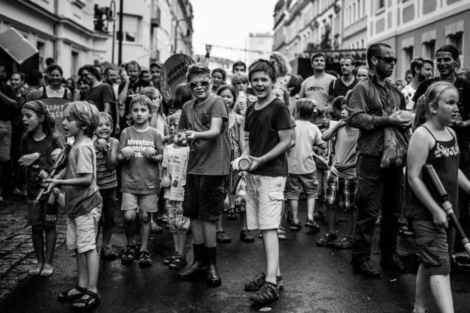 Da die Wasserschlacht aber vor allem Kindern Spaß bereiten soll, zogen die Veranstalter jetzt die Reißleine.