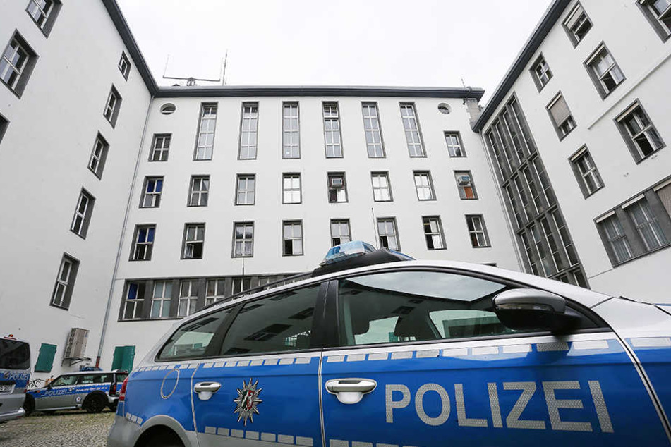 Die Staatsanwaltschaft geht von Mord aus. (Symbolbild)