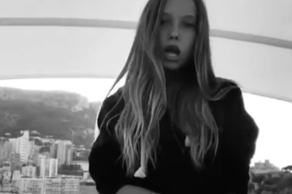 Shania Geiss in ihrem Musical-ly-Video.