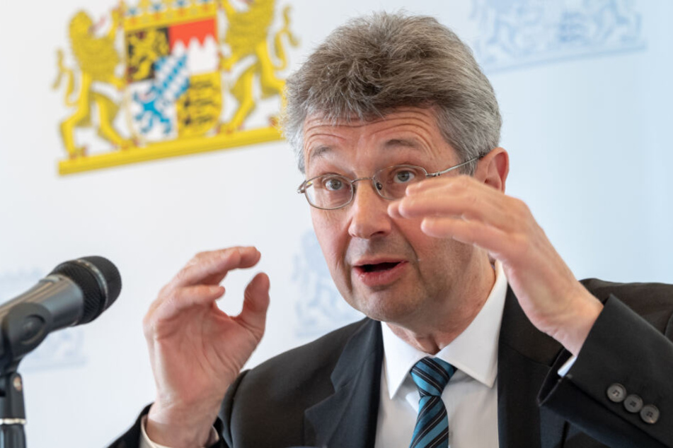 Michael Piazolo (Freie Wähler) fungiert als Staatsminister für Unterricht und Kultus.