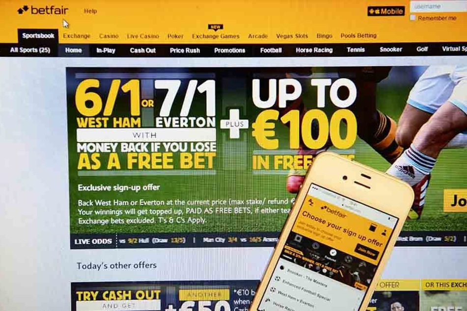1251 Bundesligaspiele, bei denen auf "Betfair" gewettet wurde, haben die Forscher untersucht.