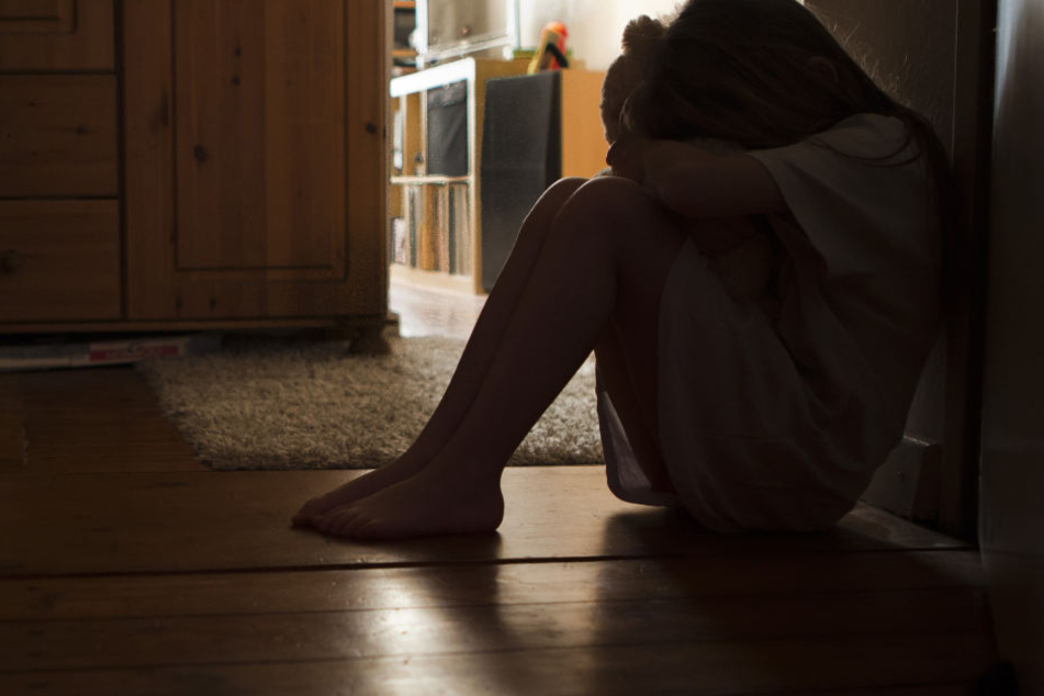 Die Zahl der Kindesmisshandlungen in Hessen ist angestiegen.