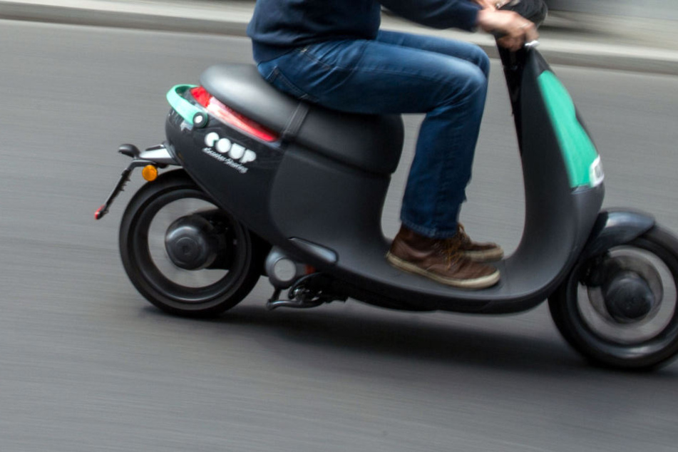 Der Rollerfahrer hatte vor der Fahrt Drogen konsumiert. (Symbolbild)