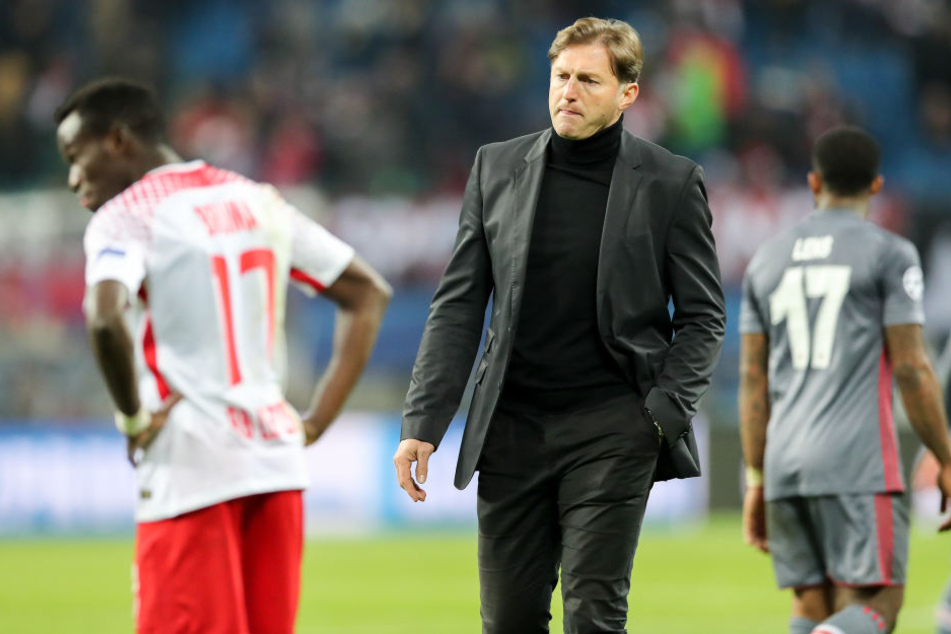 RB-Coach Ralph Hasenhüttl war mit der Effektivität gegen Besiktas nicht zufrieden. Gegen Mainz muss er wohl auf Linksaußen Bruma (l.) verzichten.