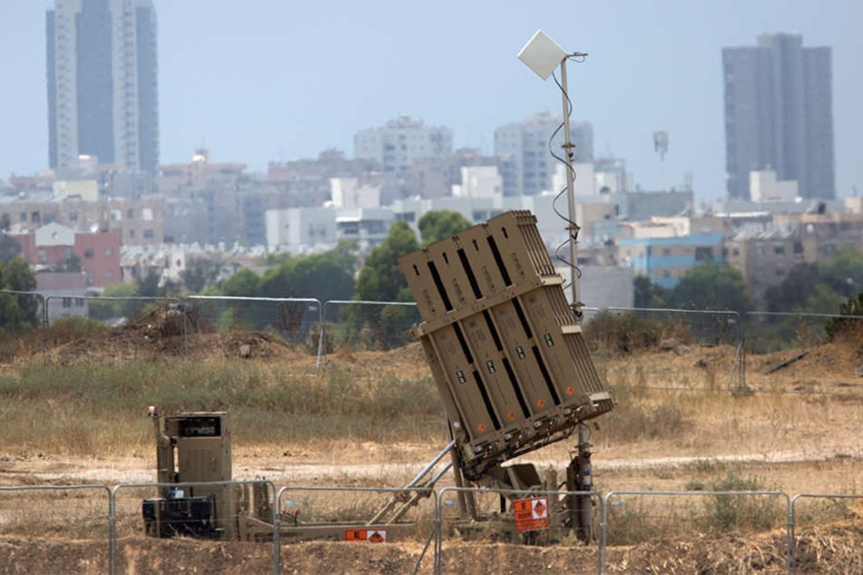 Das israelische Raketenabwehrsystem "Iron Dome" vor der Stadt Ashdod.