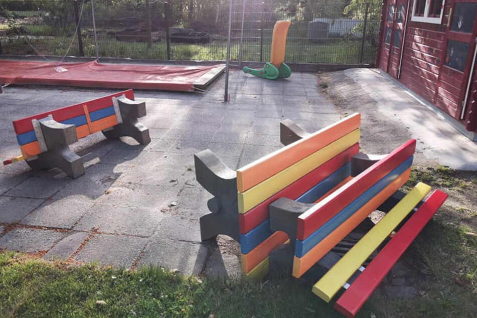 Unsinniger Vandalismus: Offenbar Jugendliche tobten sich im Kindergarten aus.