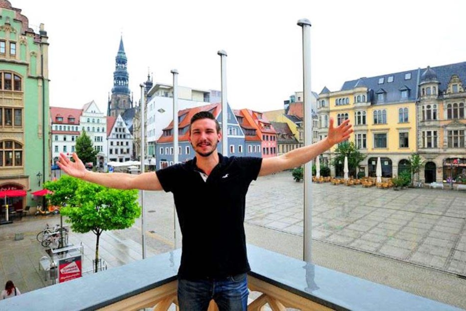 Endlich geht es los: Gemeinsam mit einer Jury sucht der HipHoper Smaxizs alias Christopher Kühn (28) den neuen Zwickauer Superstar.