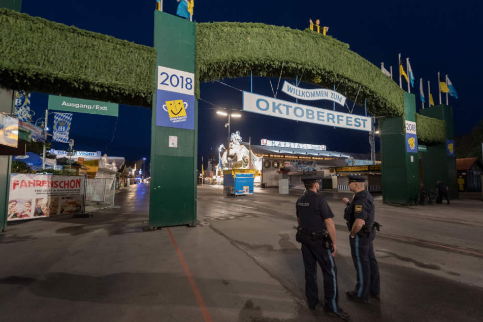Die Polizei nahm den 25-jährigen Täter vorläufig fest. (Symbolbild)