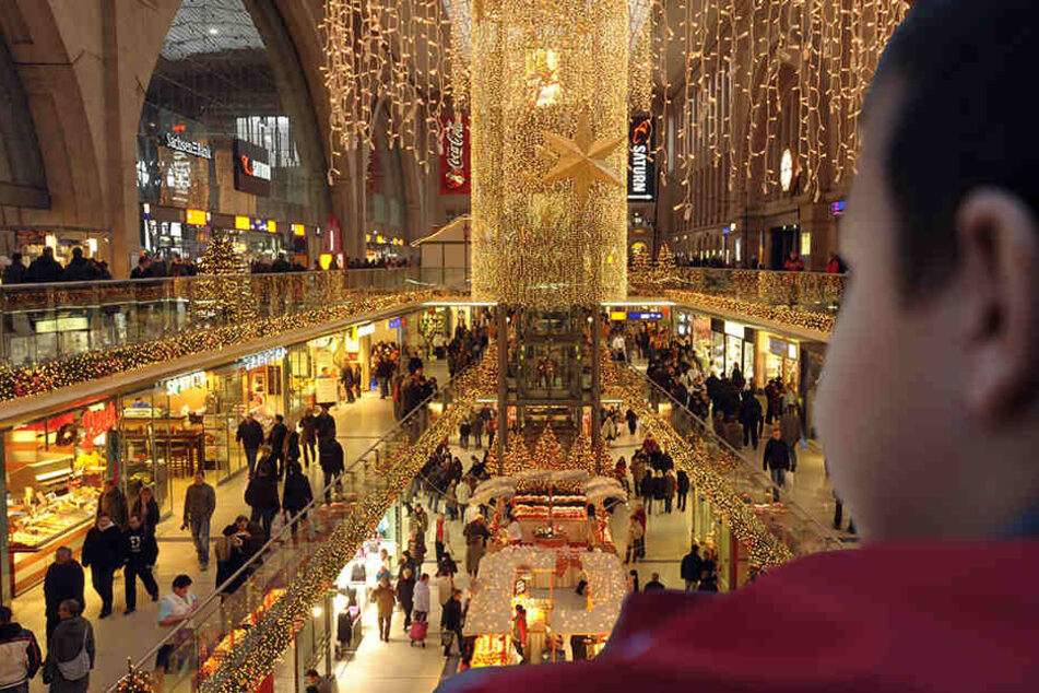 Es waren bange Minuten, die die aufgelöste Mutter ohne ihren Sohn durchzustehen hatte. (Symbolbild)