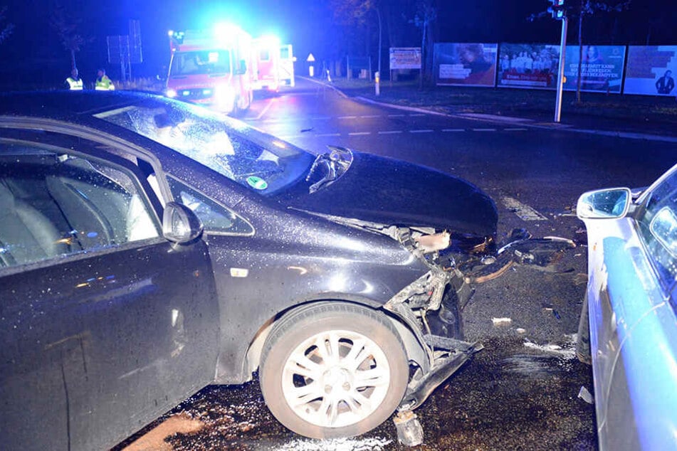 Die Paderborner Straße war für rund 90 Minuten gesperrt.