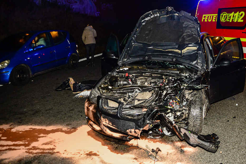 Der BMW-Fahrer konnte nicht mehr bremsen und fuhr auf.