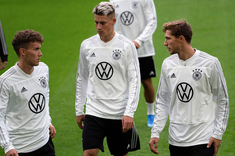 Niklas Stark (r.) wartet weiter auf sein Debüt für die deutsche Nationalmannschaft.