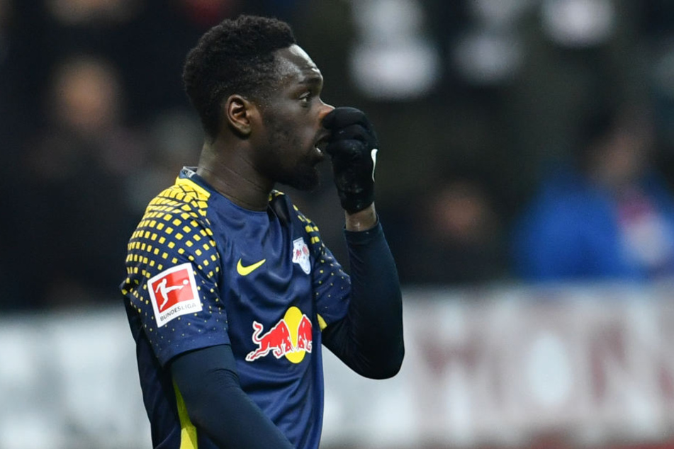 Ach du meine Nase! Torschütze Jean-Kevin Augustin konnte mit seinem Treffer RB Leipzig zwar in Führung schießen, den Sieg jedoch nicht mit nach Sachsen nehmen.