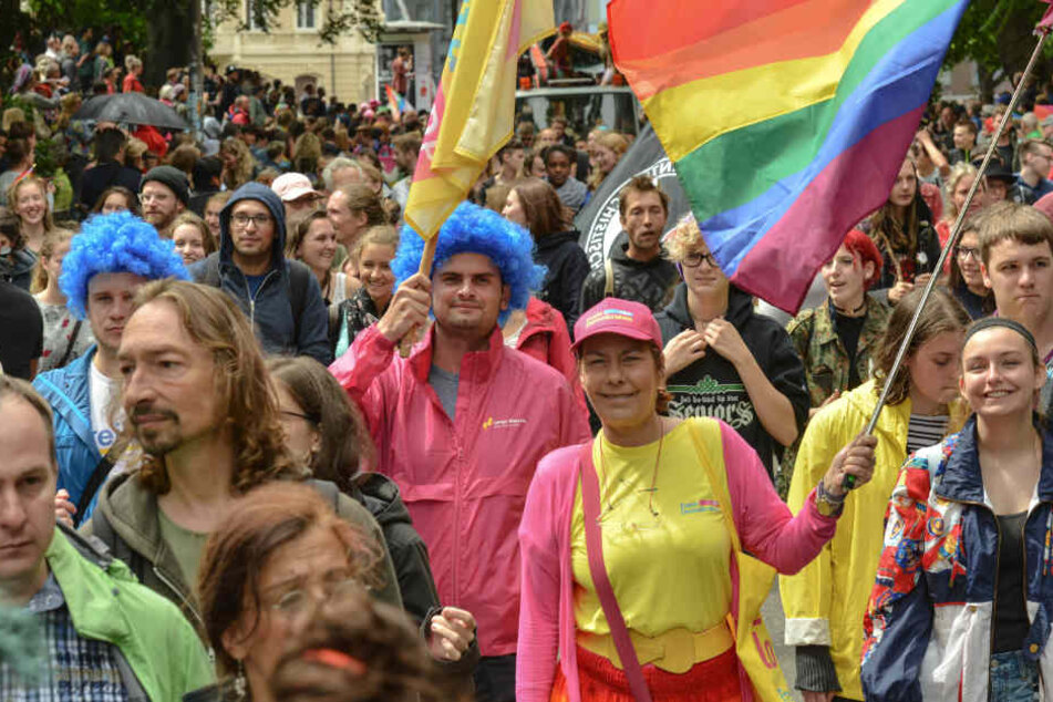 Die Organisatoren erwarten zum 25. Frankfurter Christopher Street Day Zehntausende Teilnehmer.