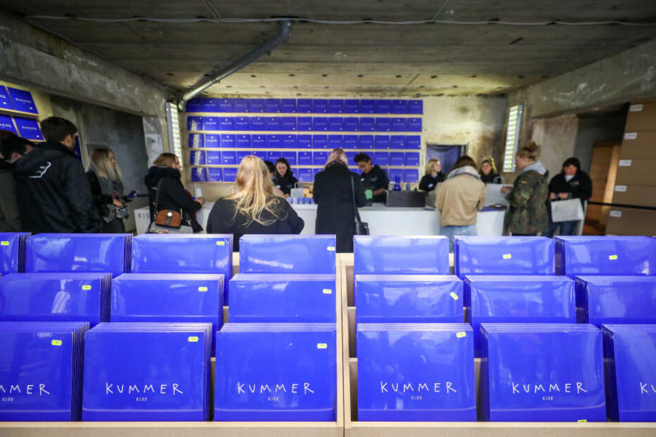 Drei Tage lang verkaufte Felix Kummer sein Album "Kiox" ins einem Pop-Up-Store in Chemnitz.