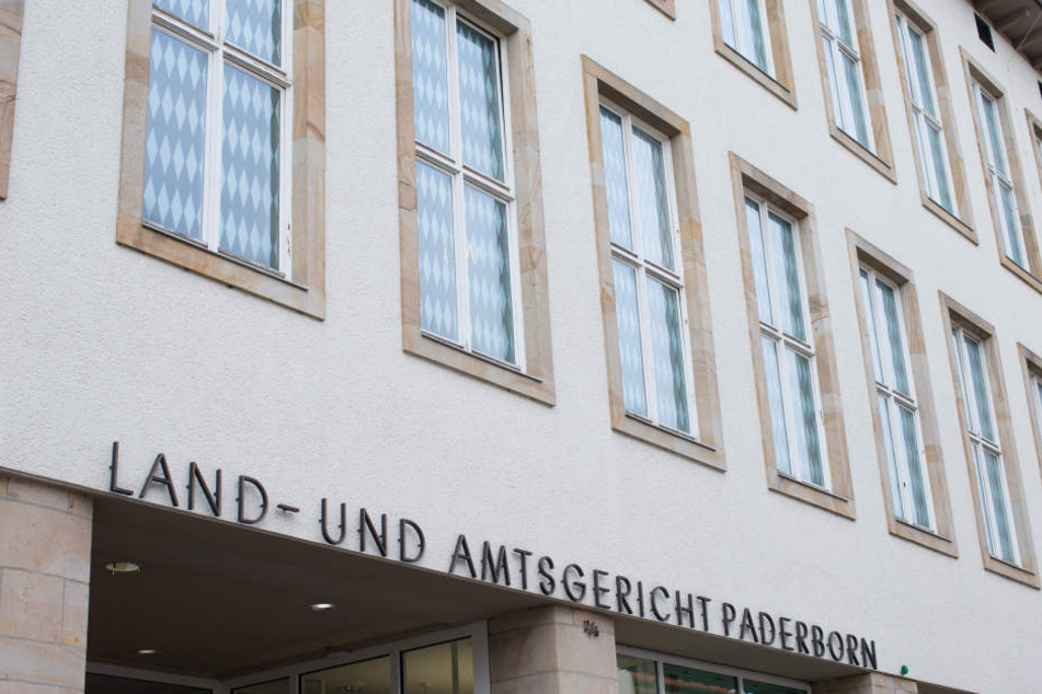 Der Angeklagte musste sich vorm Landgericht Paderborn verantworten.