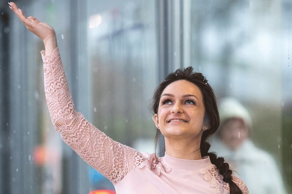 Da oben hängen sie: Nadine Salpeter (21) von TAG Wohnen