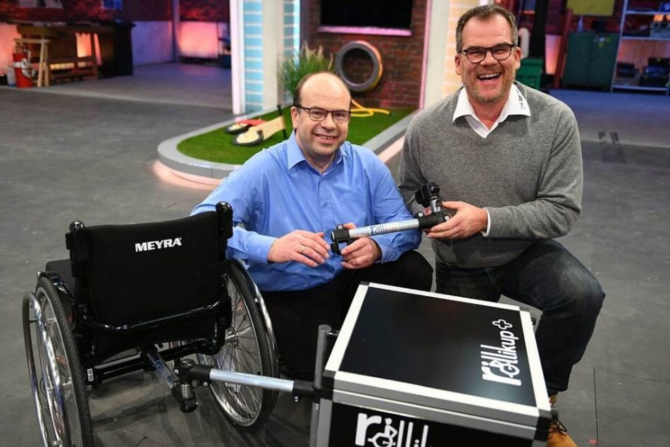 Eduard Wiebe (links) und Andreas Neitzel gewinnen die Show mit ihrem "Rollikup".