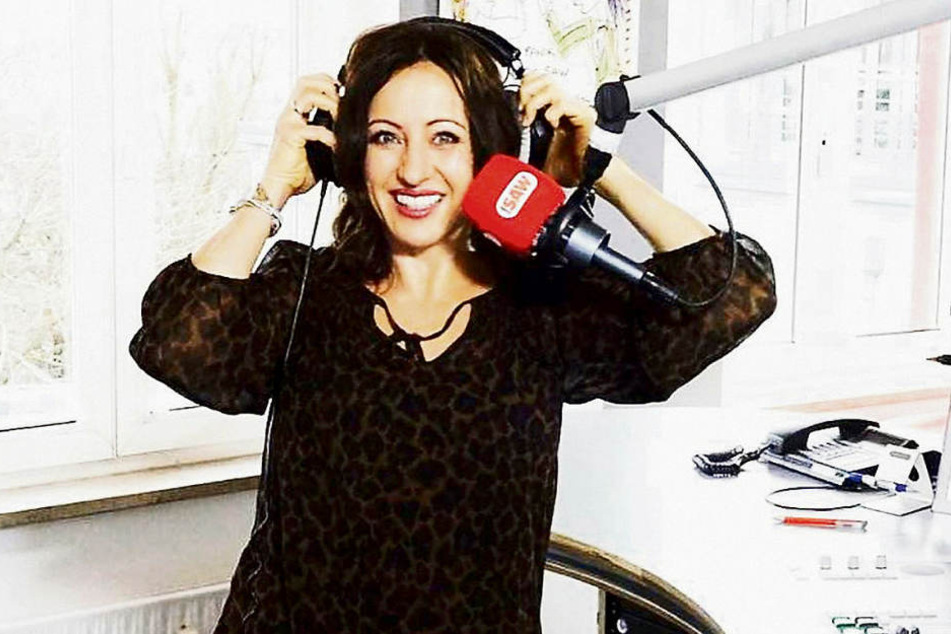 Friederike "Freddy" Holzapfel gab am Dienstag bei Radio SAW in Magdeburg ihren Einstand.