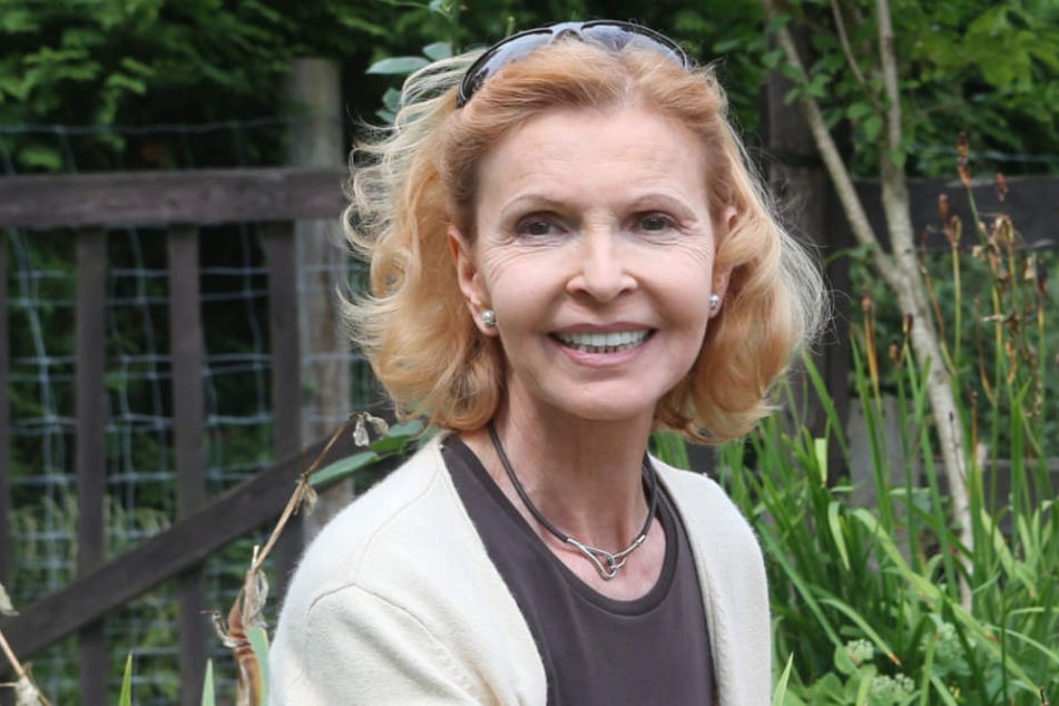 Für Jutta Kammann (74) fühlte sich das Sachsenklinik-Serien-Aus an, als hätte man ihr den Boden unter den Füßen weggezogen.
