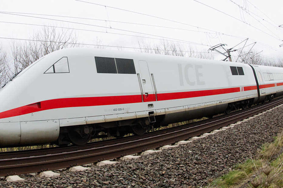 Eine Fahrt von Berlin nach München dauert nun nur noch 3:55 Stunden.