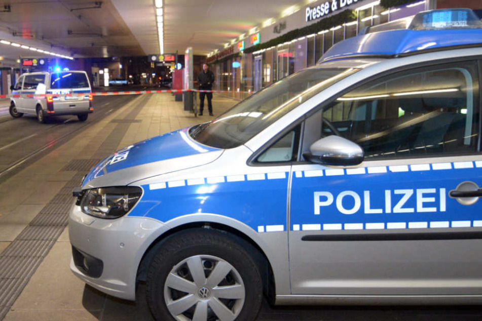 Der Mann wurde von der Polizei in Gewahrsam genommen. (Symbolbild)