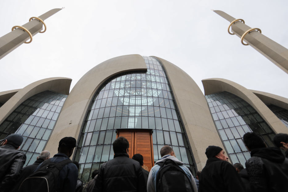 Die Moschee in Köln-Ehrenfeld soll am Samstagnachmittag offiziell eröffnet werden.