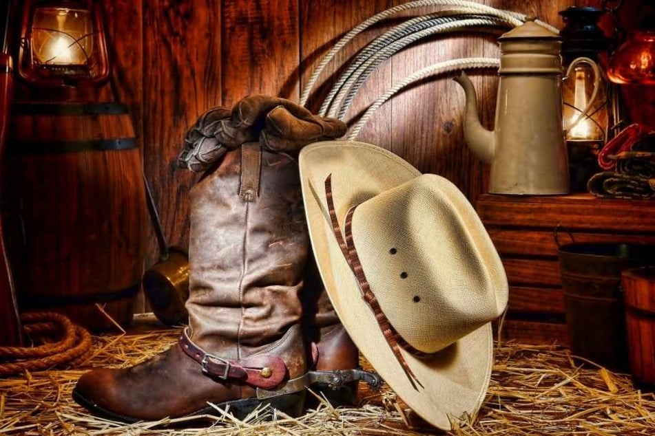 Beim "Cowboy und Indianer"-Spiel verletzte ein Vater seinen 13-jährigen Sohn.