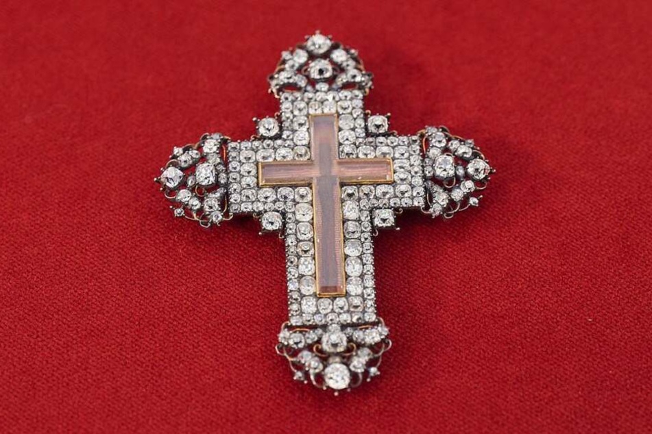 Kreuz Bares Für Rares Kreuz Bares Für Rares