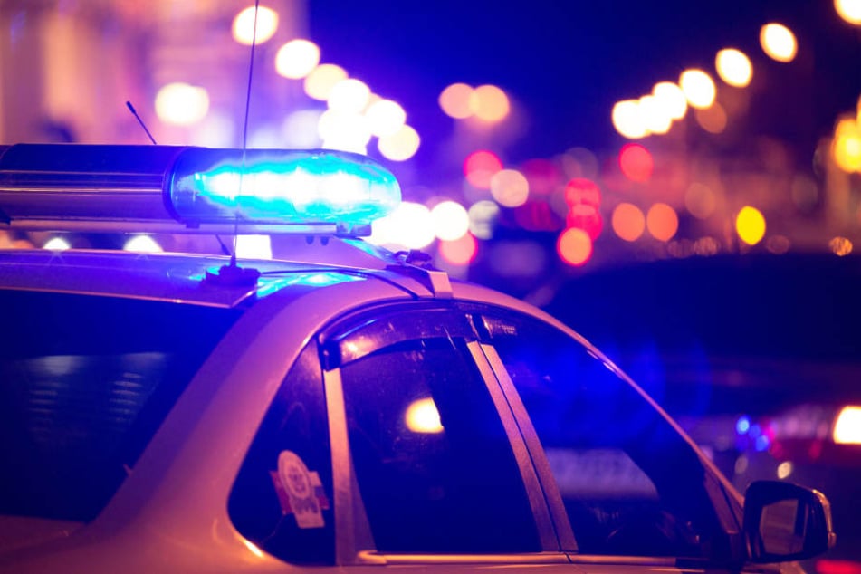 Wegen überhöhter Geschwindigkeit ist ein Autofahrer aus Eitorf ums Leben gekommen.