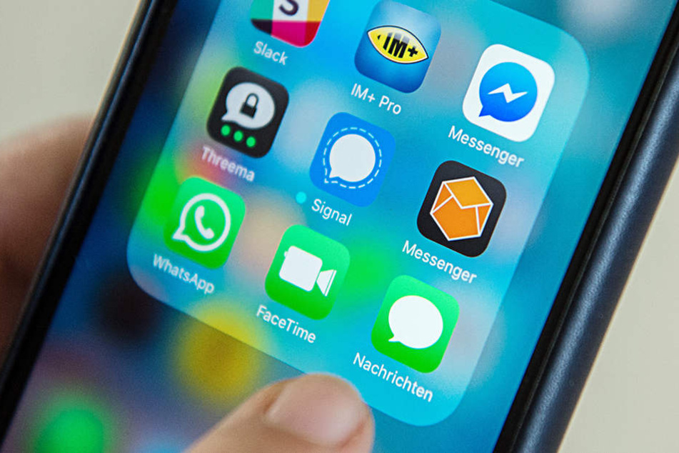 Der Staatstrojaner soll auf sämtliche Messenger, die auf unserem Handy installiert sind, zugreifen können.