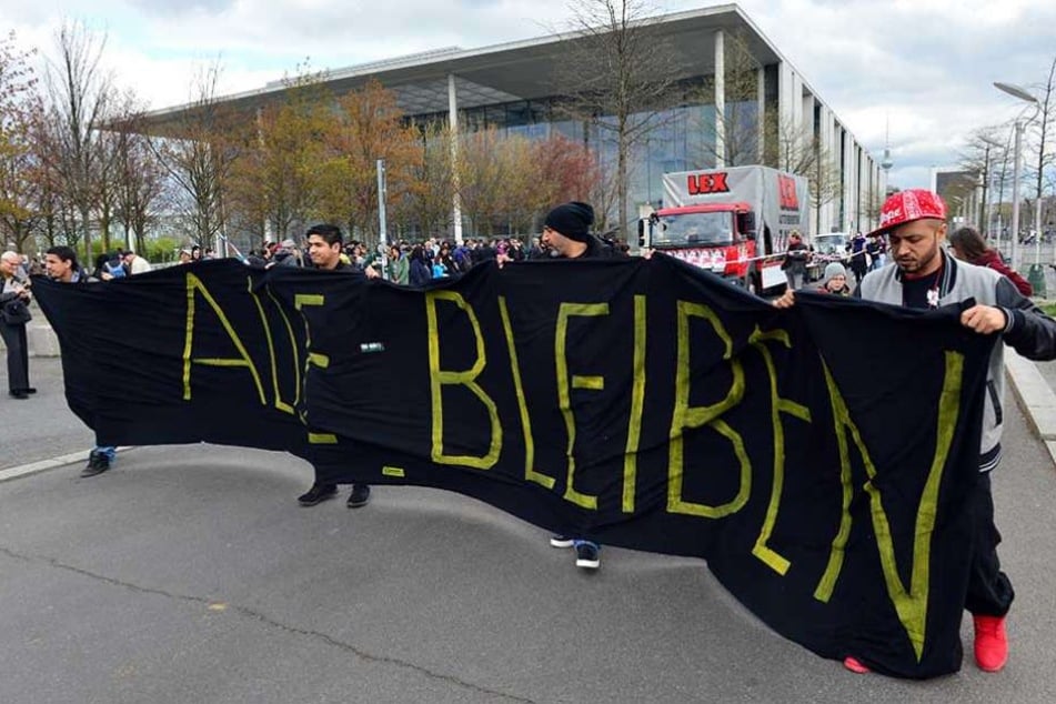 Demonstration für ein Abschiebestopp im April 2017 in Berlin.