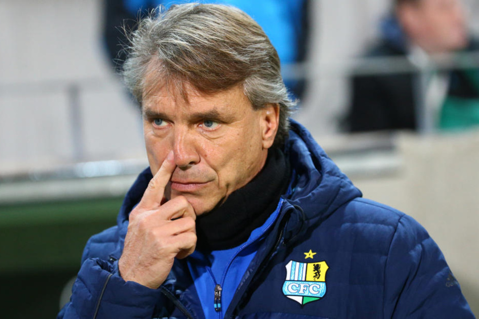 Einfach cool bleiben: CFC-Trainer Horst Steffen erwartet gegen den VfB Auerbach ein ähnlich intensives Spiel wie gegen Rot-Weiß Erfurt.
