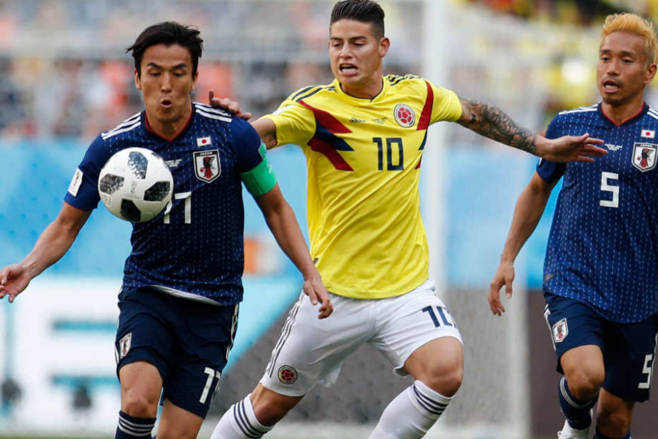 James Rodriguez (M.) konnte im Achtelfinale der WM nicht mehr eingreifen.